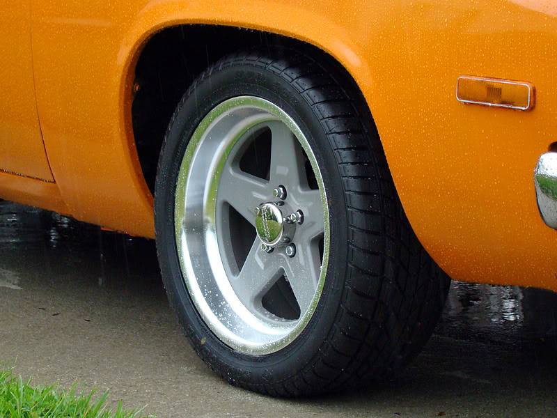 New wheels for my Road Runner