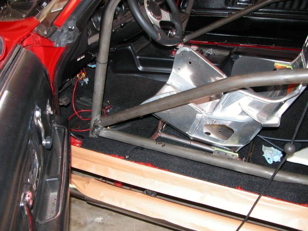 The 14 Car safety thread, Roll Cage, Kirkey seats,Fire systems Page 4