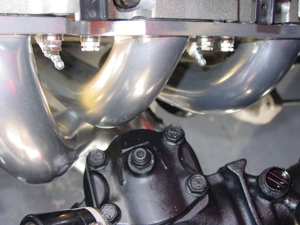 Just installed Sanderson BB2 headers on by BBC 67 camaro