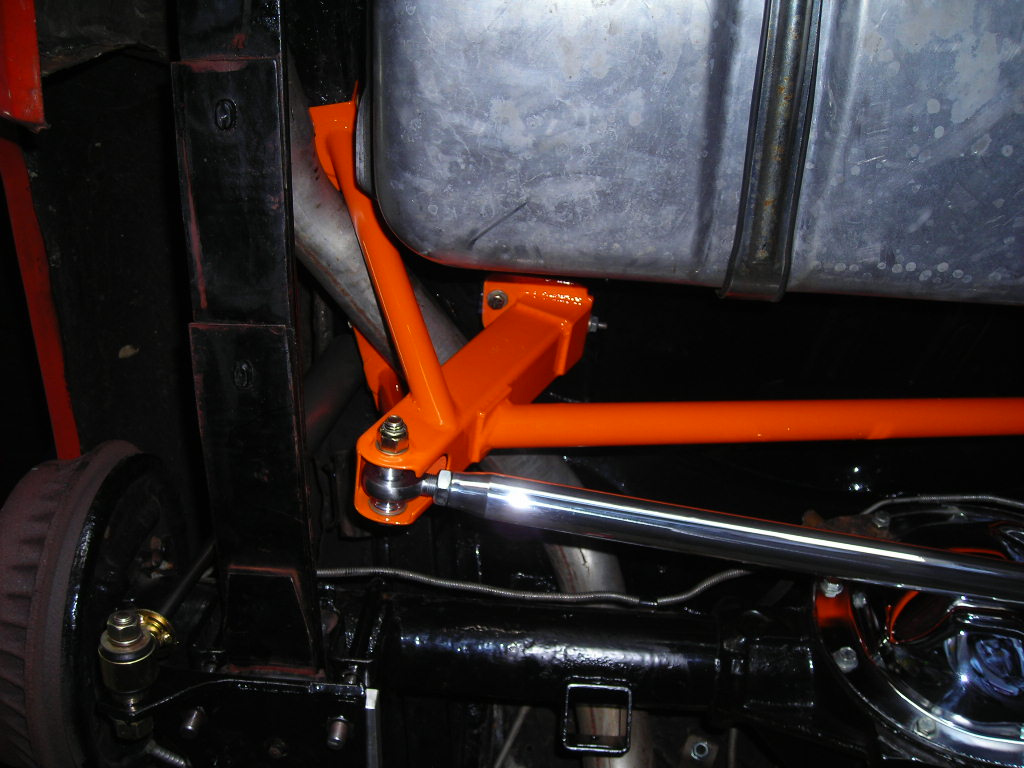 Panhard bar and subframe connectors on a '69 Camaro