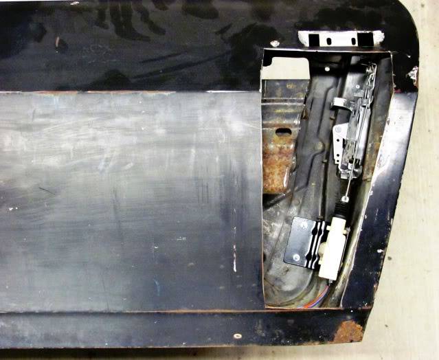 197081 Camaro door lock install kits