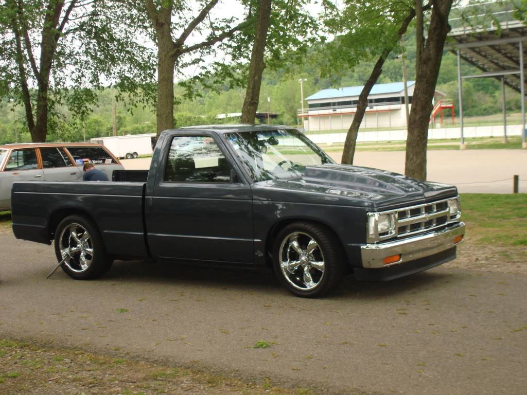 Post pics of your S10's!!!