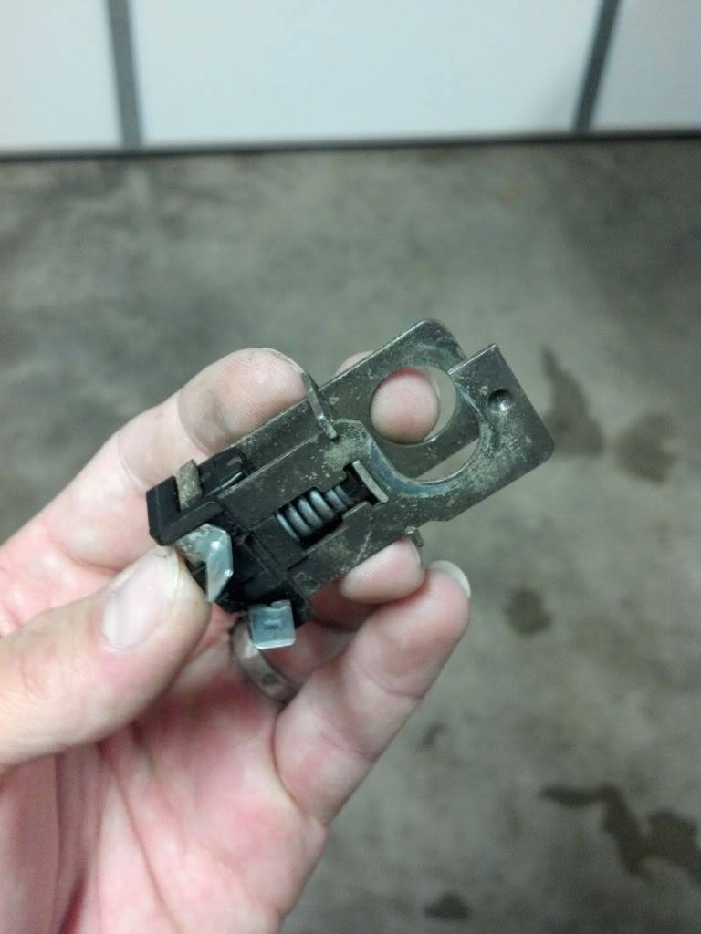 Pressure activated brake light switch question......