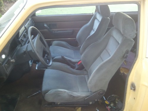 Project Flying Moose 78' Volvo 242