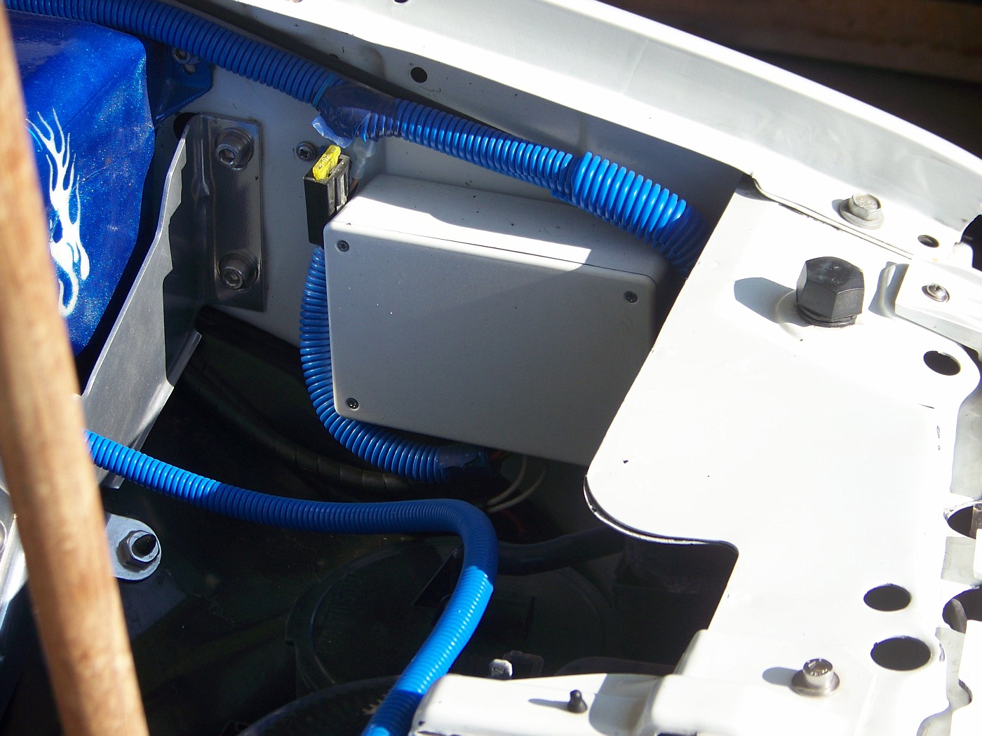 Vintage Air Gen IV - where did you mount your relays and circuit breaker?