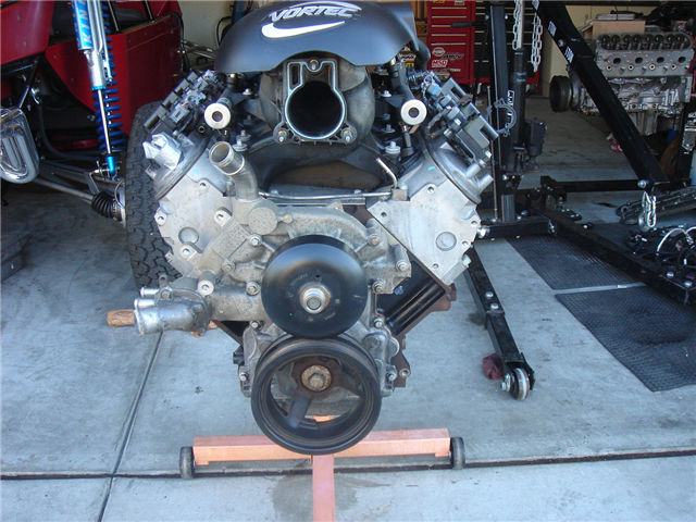 02' Chevrolet LQ4 6.0L engine