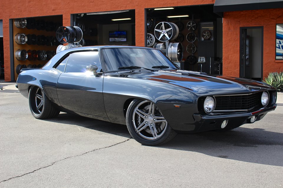 Jeff Carter's '69 Camaro on Forgeline SC3C Concave Wheels