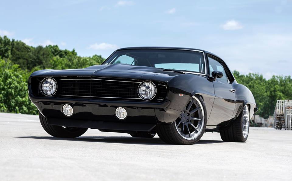 Jason Stavola's DSE-Built '69 Camaro on Forgeline RB3C Wheels