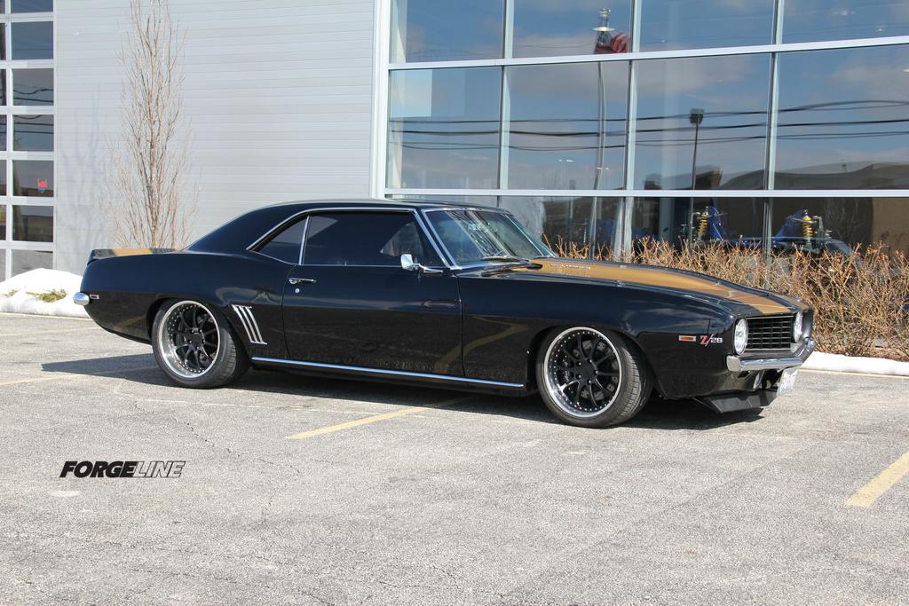 Kip Murphy's '69 Camaro Z/28 on Forgeline ZX3P Wheels