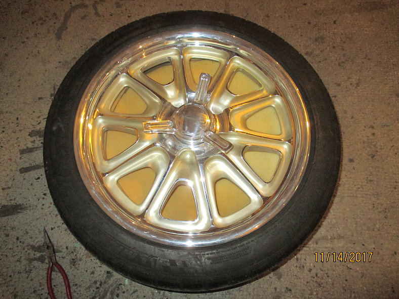 Avanti GT Tribute - Page 2